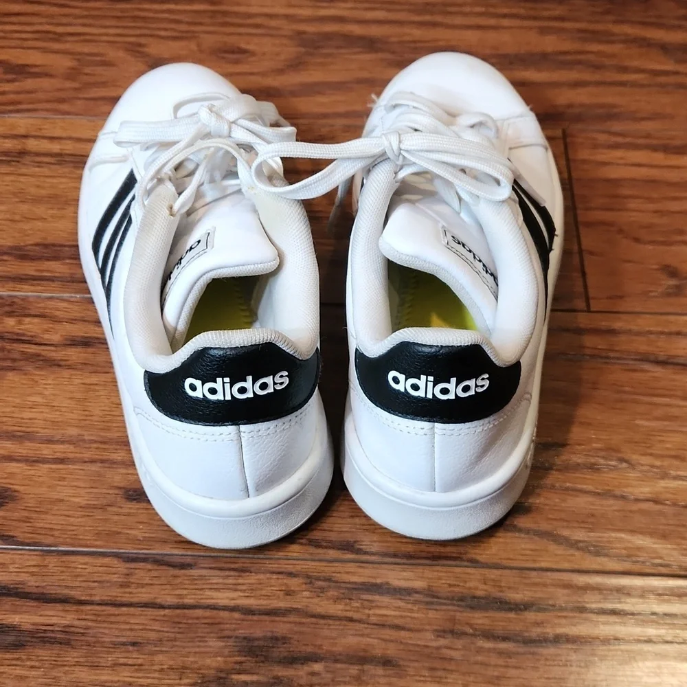 Adidas Neo Cloudfoam White and Black Sneakers - Picture 2 of 6